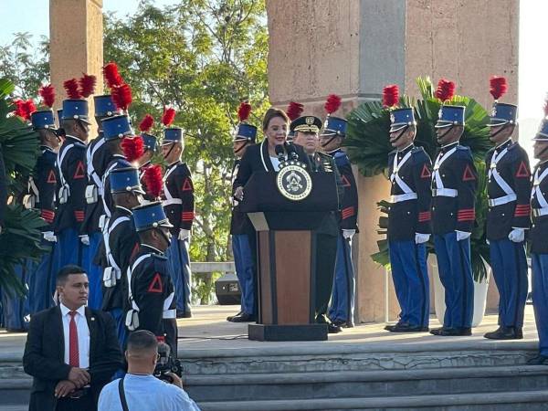 La presidenta Xiomara Castro durante su comparecencia indicó que está brindado su apoyo y respaldo al Poder Judicial durante su intervención y procesos judiciales contra altos funcionarios.