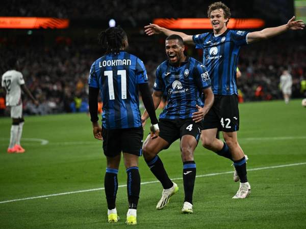 Atalanta está coronándose campeón de la UEFA Europa League.