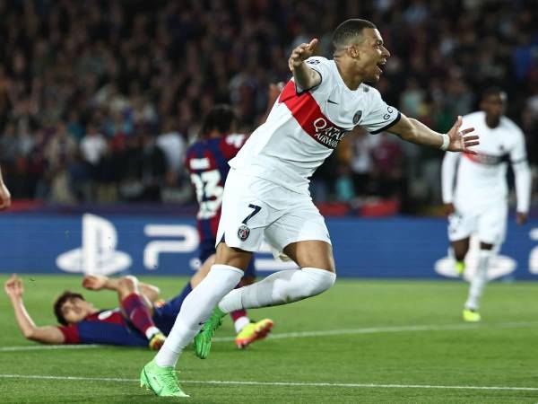 El PSG clasificó a semifinales tras ganarle 4-1 al FC Barcelona.