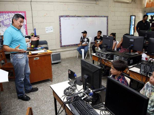 Escuelas Amigables es una campaña para cuidar el planeta tierra.