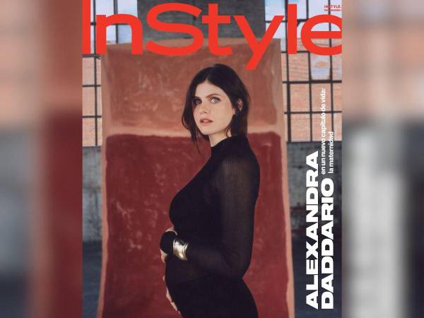 La actriz fue la portada de InStyle en septiembre, ahí posó por primera vez estando embarazada.