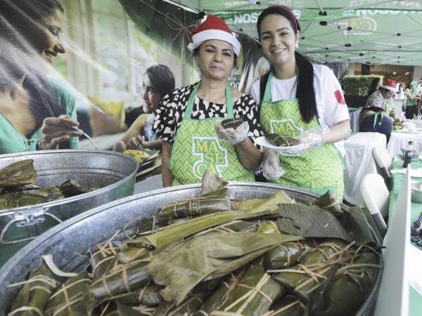 Maseca da la bienvenida a la Navidad con un evento único. En “La Navidad se hace a mano”, donde los tamales fueron la estrella de la tarde.