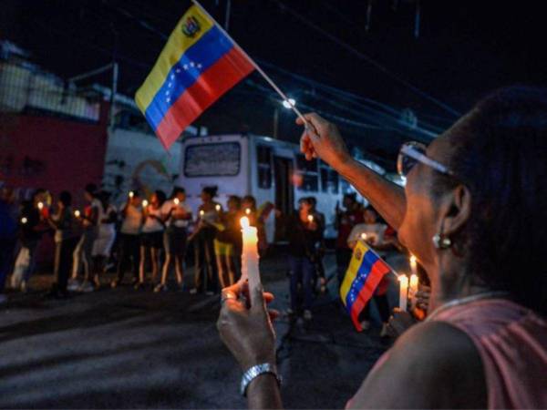 Tanto Maduro como la oposición, liderada por María Corina Machado y su candidato presidencial Edmundo González Urrutia, convocaron a sus seguidores a manifestarse este fin de semana.