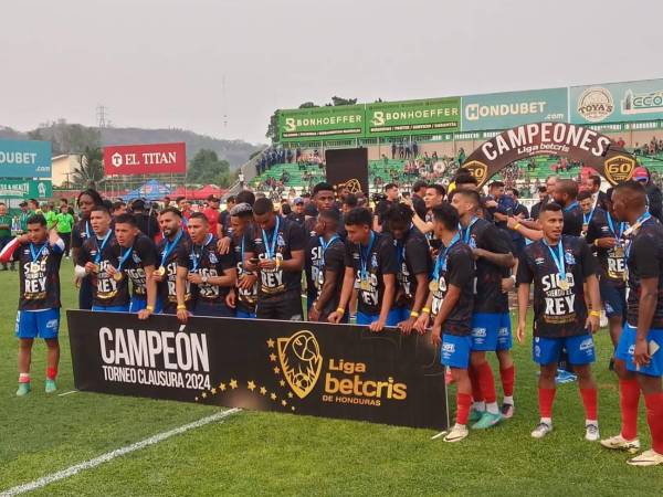 Olimpia logró su copa 38 luego de superar a Marathón en el torneo Clausura.