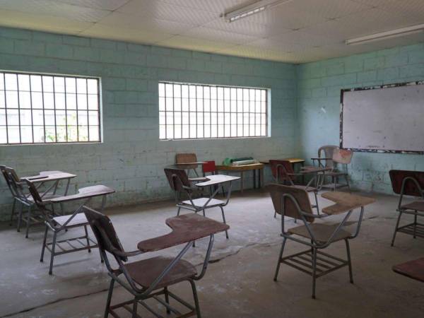 Las clases y otras actividades académicas en los centros escolares retornarán a la presencialidad hasta el próximo lunes.