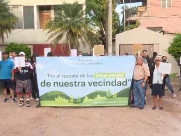 Vecinos exigen detener la venta de áreas verdes para construir un policlínico que beneficie a más de 100,000 habitantes del sector.