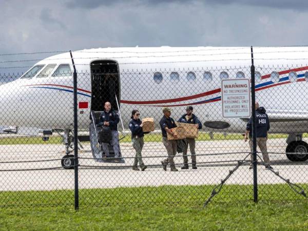 El avión fue trasladado desde República Dominicana hacia La Florida, en Estados Unidos.