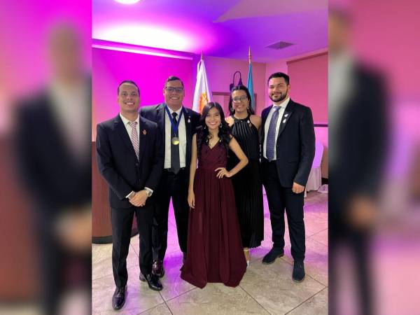 Gulliermo Osorio, Fernando Goti, Luciana Benitez, Marcela Romero y Diego España conforman la nueva junta directiva del Club Rotaract de Tegucigalpa.