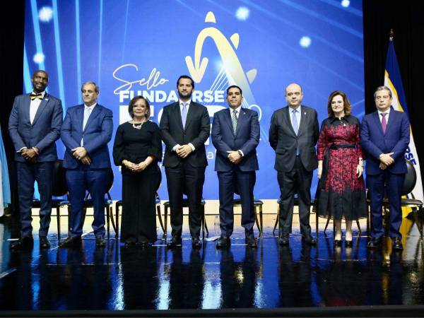 Richard Adzei, Karim Qubain, María Cristina González de Handal, Miguel Medina, Mario Roberto Faraj Faraj, Julio González Ronco, Maria del Carmen Nasser y Daniel Fortín.