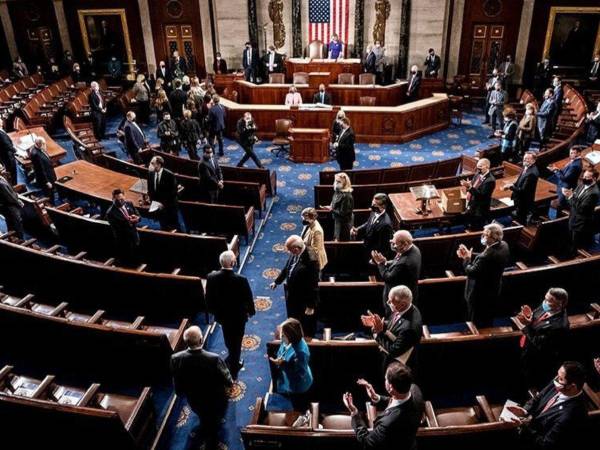 A pesar de que los republicanos gobernarán, los latinos democrátas tendrán fuerte presencia en el Congreso estadounidense.