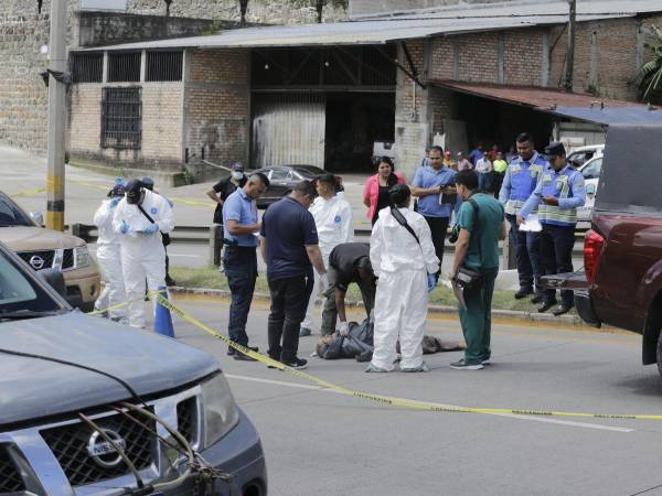 El cuerpo de Sidulfo López Martínez quedó tirado en uno de los carriles de la carretera que conduce a la zona norte del país.