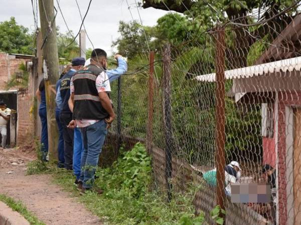 A pesar de los esfuerzos del hombre por liberarse y de la intervención de su padre, quien intentó ahuyentar al animal con machetazos, +Oscar Rodríguez falleció debido a una mordida profunda.