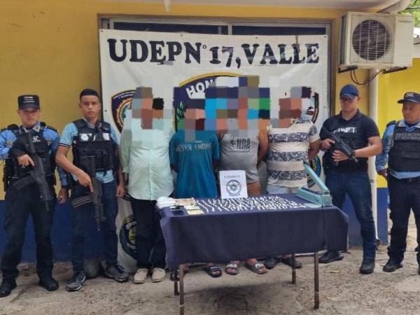 Los sujetos fueron arrestados en la colonia Las Brisas.