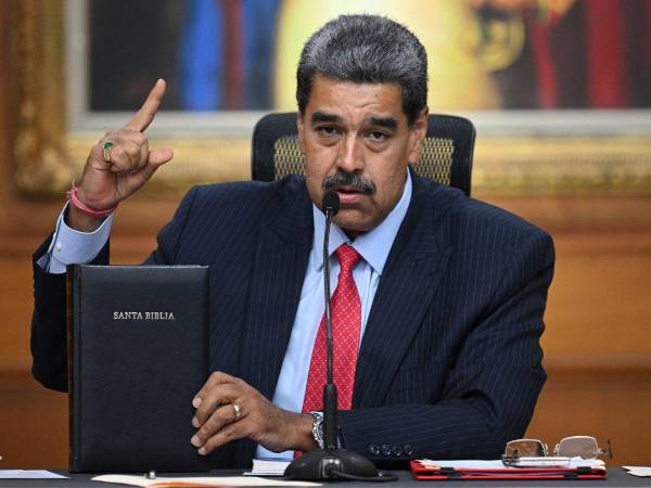 En medio de los cuestionamientos por su reelección, Maduro tildó de fascistas a los presidentes que no reconocen su triunfo.