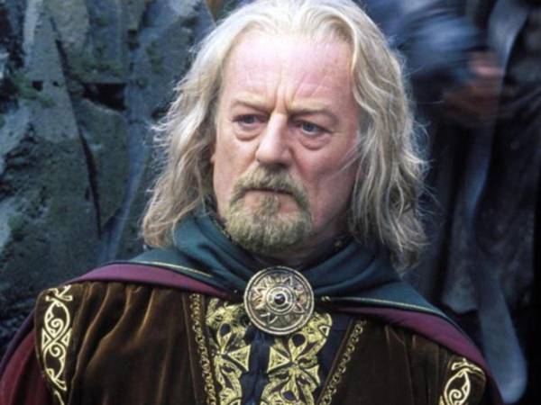 Bernard Hill destacó como un actor multifacético.