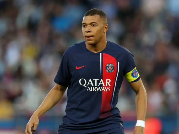 El PSG se ha olvidado de Mbappé y ya buscan el reemplazo ideal del crack francés. Conocé cuanto tendrán que pagar por el nuevo fichaje