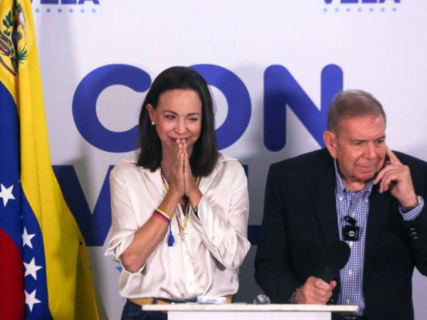 Los líderes de la oposición mayoritaria de Venezuela, Edmundo González Urrutia y María Corina Machado.