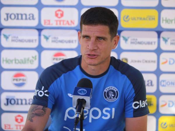 Jonathan Rougier brindó conferencia de prensa previo al clásico ante Olimpia por el Apertura 2024.