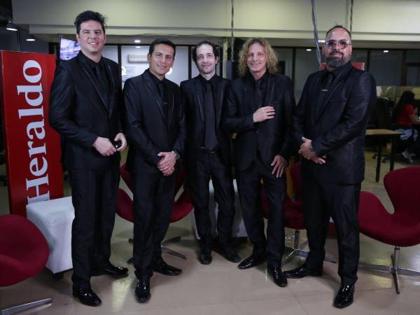 Richard La Nasa, Fabricio Larroque, Pablo Larrosa, Manuel Paz y Freddy Loker conforman la banda que aún después de 65 años de trayectoria, mantiene grandes éxitos vigentes en la escena musical actual.