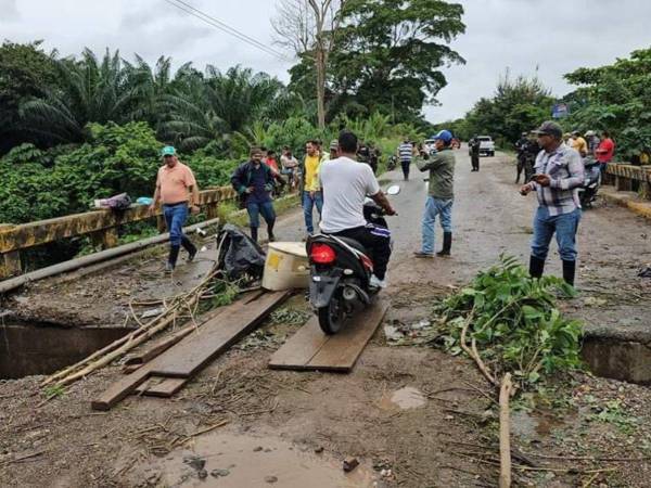 La tormenta tropical Sara mantiene en alerta total a Honduras, pues se esperan torrenciales fuertes entre viernes y domingo.