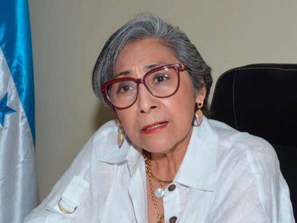 Maribel Espinoza, diputada del Partido Salvador de Honduras (PSH)