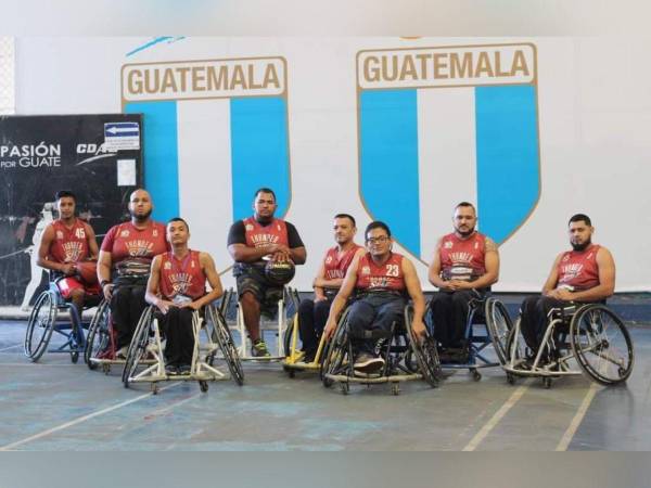 San Pedro Thunder ha representado a Honduras en Guatemala y El Salvador.