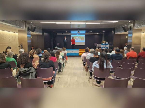 Este lunes se llevó a cabo la inauguración de “La Casa del Hondureño” en Barcelona.