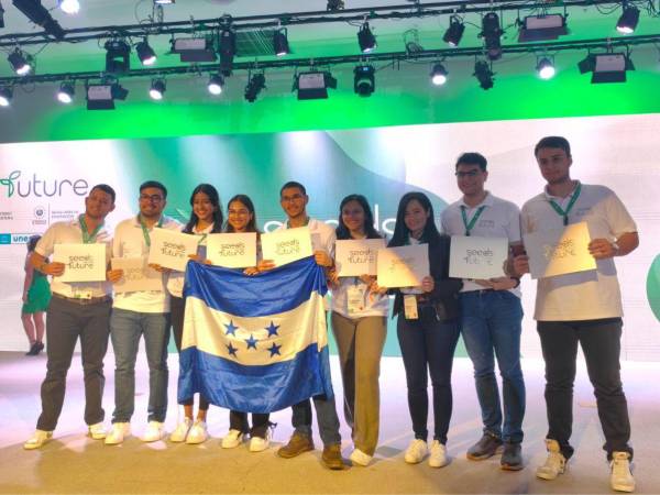 Honduras, finalista en programa “Semillas para el futuro” de Huawei