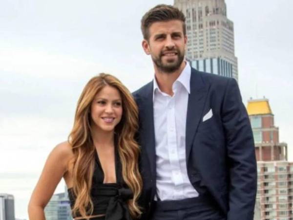 Shakira y Piqué estuvieron juntos por más de 12 años y de acuerdo a información de un medio español la cantante colombiana, a pesar de los rumores de infidelidad, intentó volver hasta dos veces con Piqué.