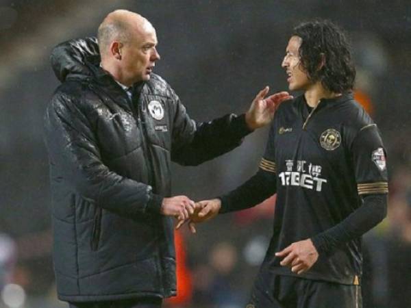 Uwe Rösler despachó a las reservas a Roger Espinoza. / Cortesía