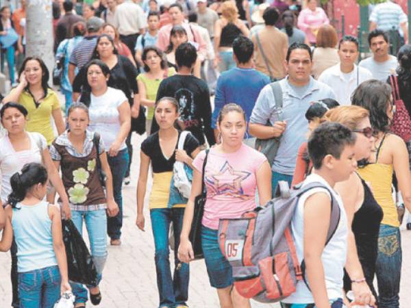 Hace un año las mujeres representaron el 53% de la población en el territorio hondureño, quienes aportaron el 39% de la fuerza laboral.