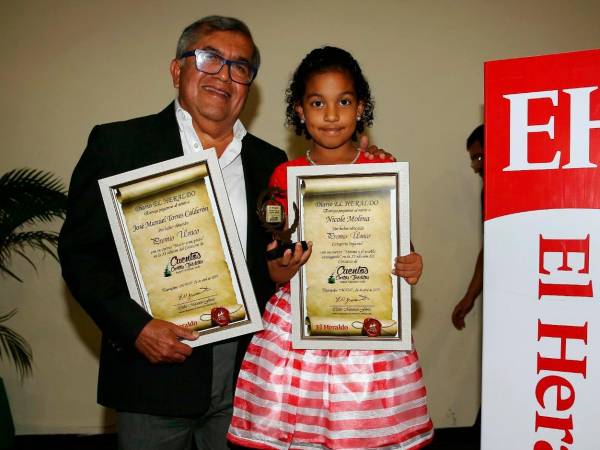 El escritor José Manuel Torres (“Matar a un poeta”) y la niña Nicolle Molina (“Fátima y el pueblo contagiado”) resultaron ser los ganadores del Premio único de cada categoría en 2019.