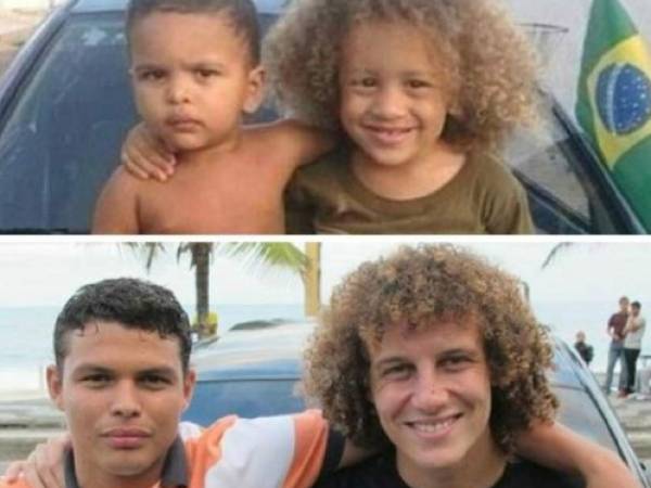 David Luiz y Thiago Silva conocen a sus clones.