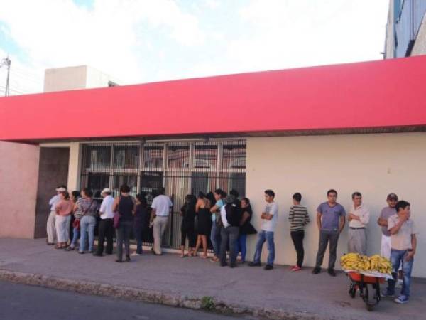 Le presentamos los horarios en los que atenderán algunos bancos del país.