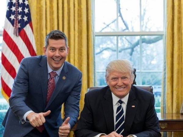 Donald Trump anunció la nominación de Sean Duffy, excongresista y presentador de Fox News, como próximo secretario de Transporte en su administración.