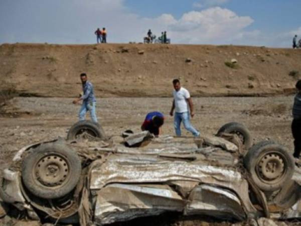 Imágenes de los restos de un accidente.