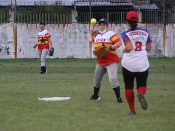 Regresa el Sóftbol Femenino con el Campeonato “Otilia Josefina Suazo Molina”.