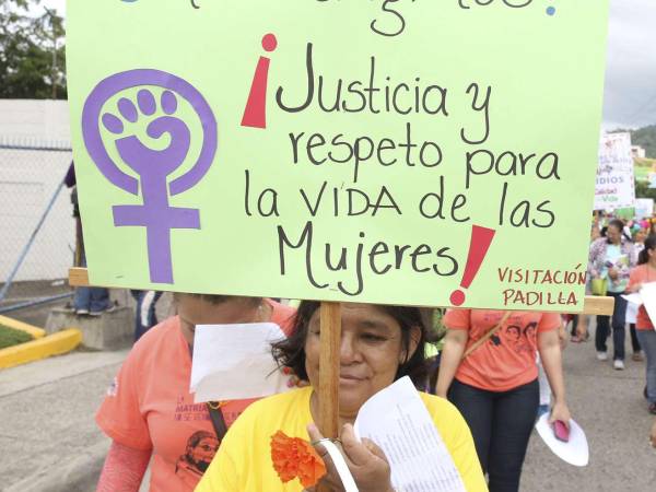 Organizaciones feministas consideraron que si el Estado no castiga se vuelve cómplice de los femicidios.