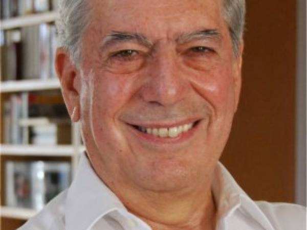 El premio Nobel de Literatura, Mario Vargas Llosa.