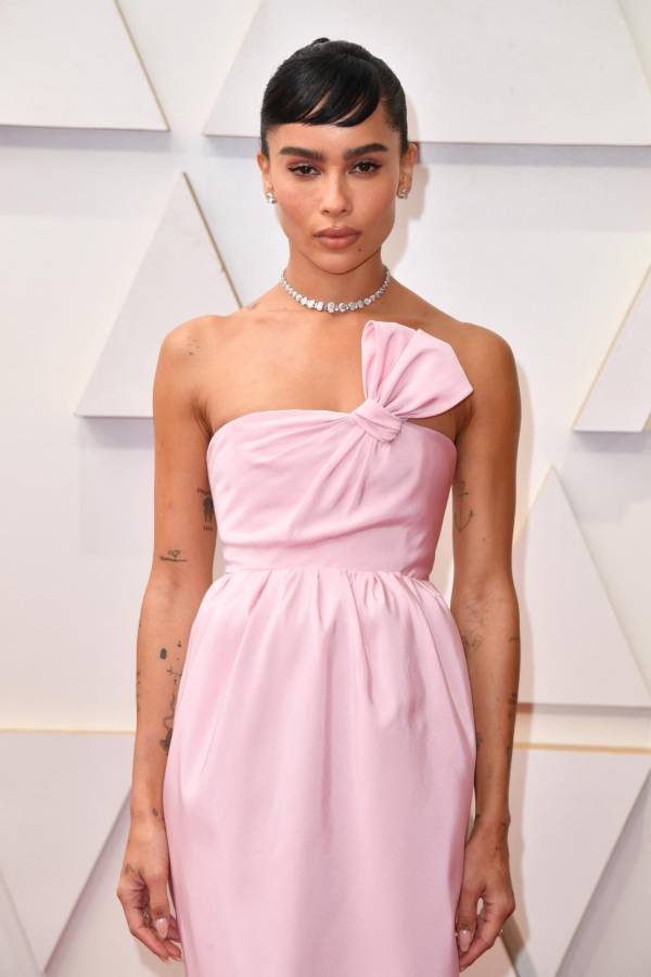 La primera tendencia de los Oscar 2022: uñas stiletto