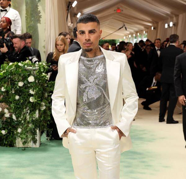 Rauw Alejandro y su primer desfile en la Met Gala 2024