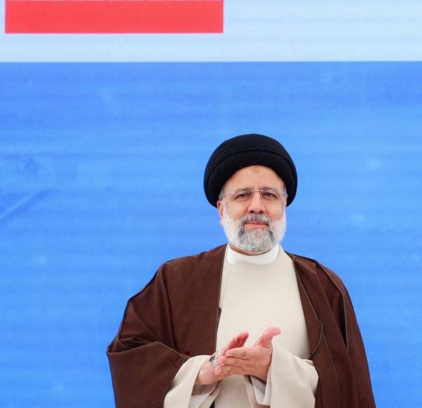 Ebrahim Raisi, presidente iraní ultraconservador que sufrió accidente en helicóptero