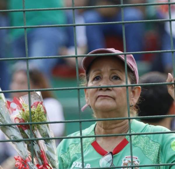 El bonito detalle de Marathón con las madres, tristeza del Génesis y el invitado de lujo