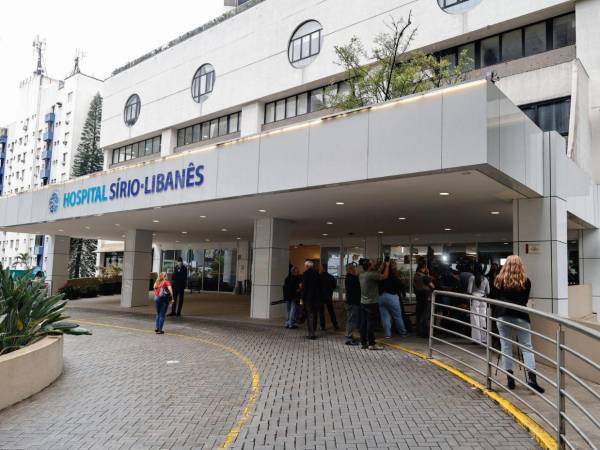 El presidente de Brasil se recupera en este hospital tras sufrir una hemorragia intracraneal.