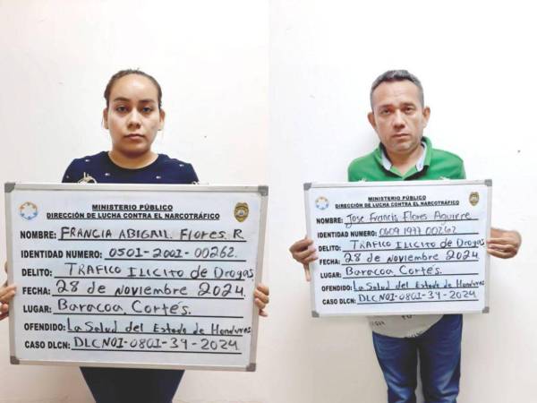 Los ciudadanos fueron arrestados en el sector de Baracoa, Cortés, donde se les encontró dos kilogramos de cocaína en el interior de su vehículo.