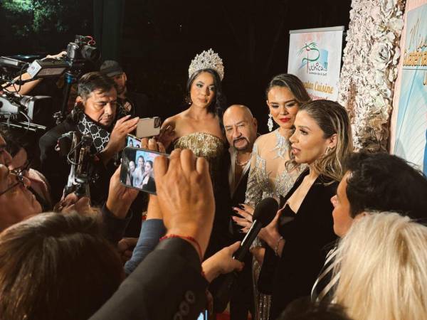 Emma Coronel Aispuro, esposa de Joaquín “El Chapo” Guzmán, participó como jurado especial en el certamen Miss Guatemala USA 2024, celebrado el domingo 24 de noviembre en el Celebrity Centre International en Los Ángeles, California, en Estados Unidos.