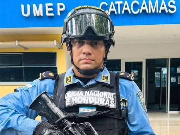 Cristian Nolasco, comisario de la Policía Nacional de Honduras.