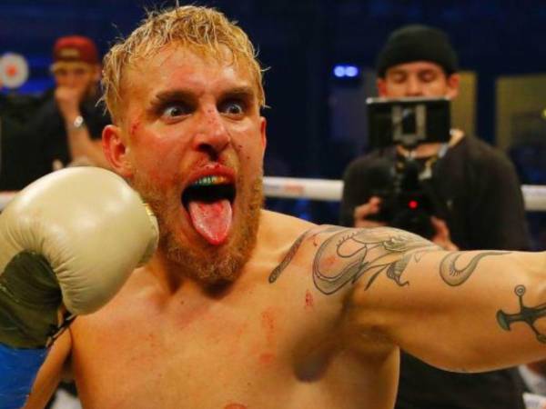 El boxeador y controversial youtuber Jake Paul sigue lanzando dardos contra luchadores profesionales, provocando el enojo de uno, el cual lo retó a combatir en el octágono. ¿De quién se trata y por qué? Más detalles a continuación.