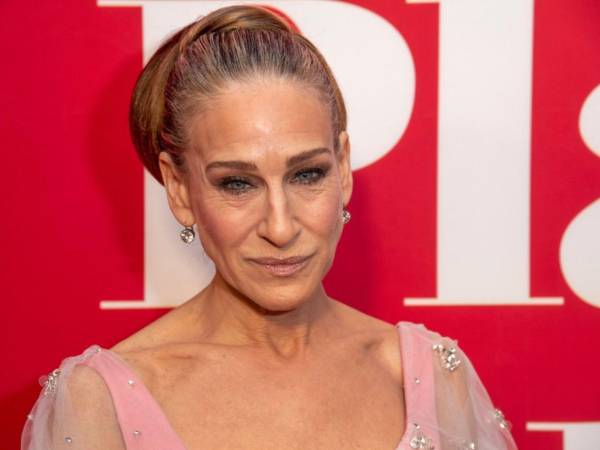 La protagonista de “Sexo en Nueva York”, Sarah Jessica Parker, ha pasado varios días en la localidad canaria de La Laguna (Atlántico) para grabar un anuncio publicitario para una marca de ropa.