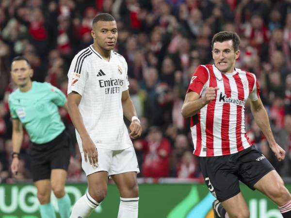 Kylian Mbappé falló su segundo penal consecutivo con Real Madrid.